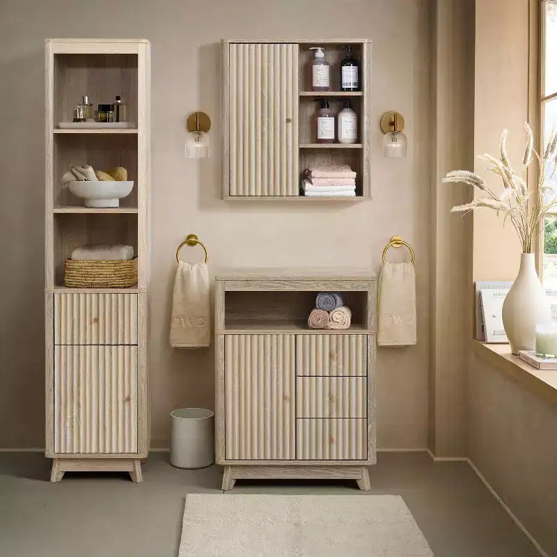Luxenhome Meuble de rangement de salle de bain, Armoire d'appoint en bois avec finition naturelle moderne du milieu du siècle à motif ondulé cannelé, 3 tiroirs, 1 porte, marron, 31 po