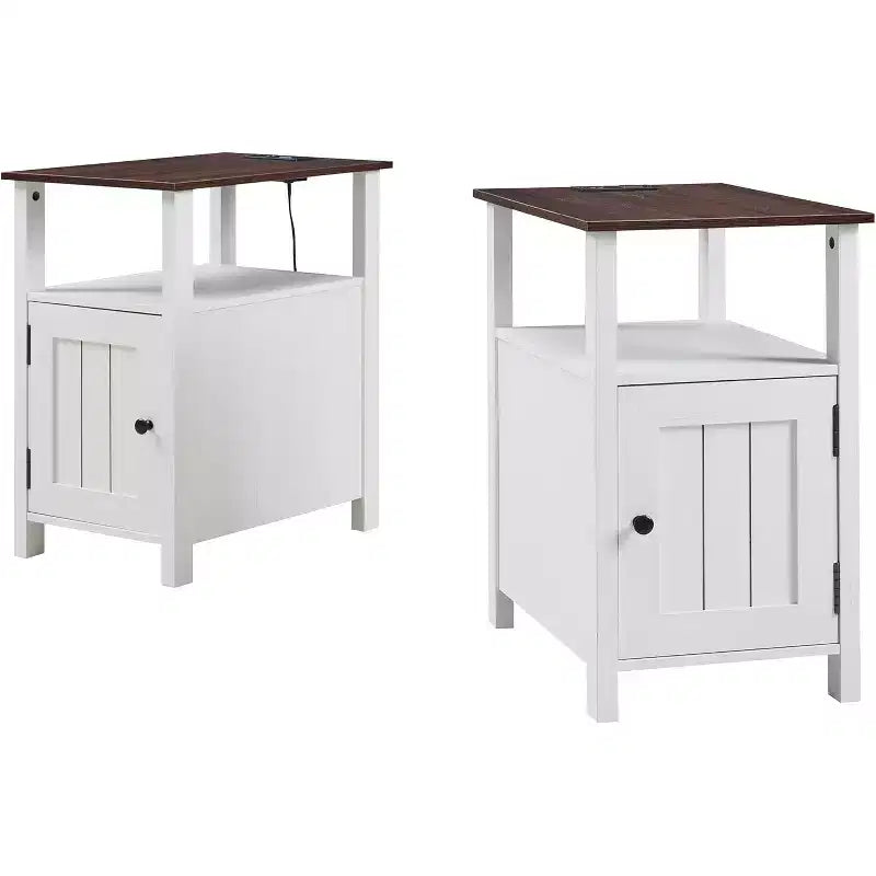 SinCiDo Lot de 2 tables de chevet de ferme avec station de recharge, tables d'appoint en bois avec porte de grange et étagères ouvertes pour chambre, salon