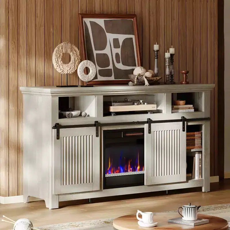 Meuble TV Bestier 61 avec cheminée pour téléviseurs jusqu'à 65 pouces, centre de divertissement style ferme avec portes de grange et cheminée électrique de 23 pouces télécommandée