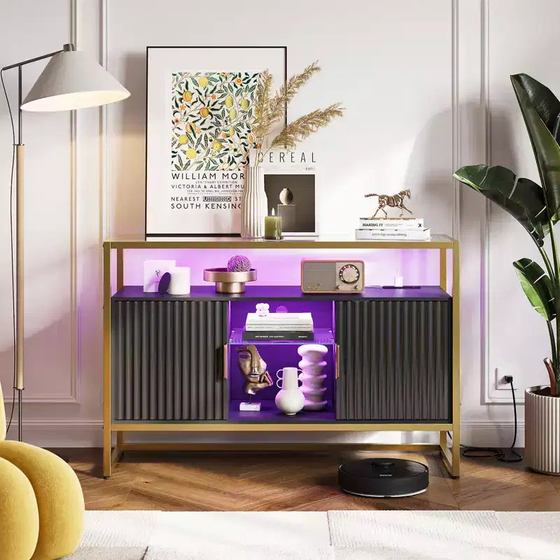 Bestier 47 Meuble de bar à café avec étagères réglables, buffet à LED avec prise de courant et étagères en verre, table d'entrée pour salon