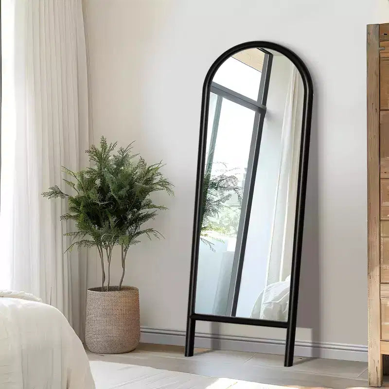 Miroir sur pied 67*24 avec cadre en alliage d'aluminium doré et support intégré