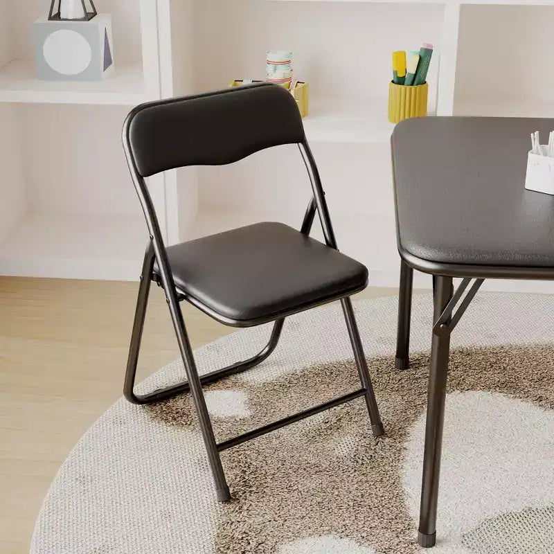 Ensemble table et 2 chaises pliantes pour enfants, avec table et chaises portables avec coussins en PU souple. Aucun assemblage requis