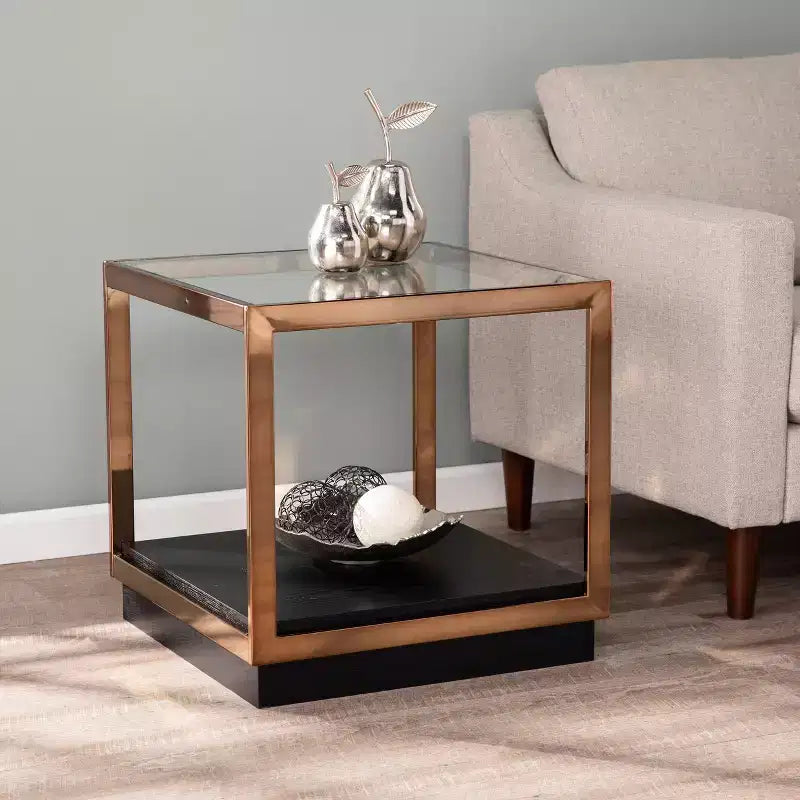 Table d'appoint Lexina avec plateau en verre – Champagne – SEI