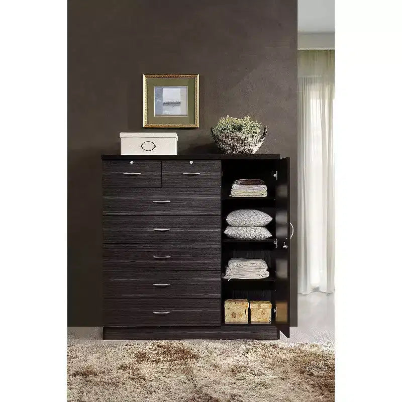 Commode jumbo HomeStock à 7 tiroirs, cinq grands tiroirs, deux petits tiroirs avec deux serrures, tringle de suspension et trois étagères, commode verticale
