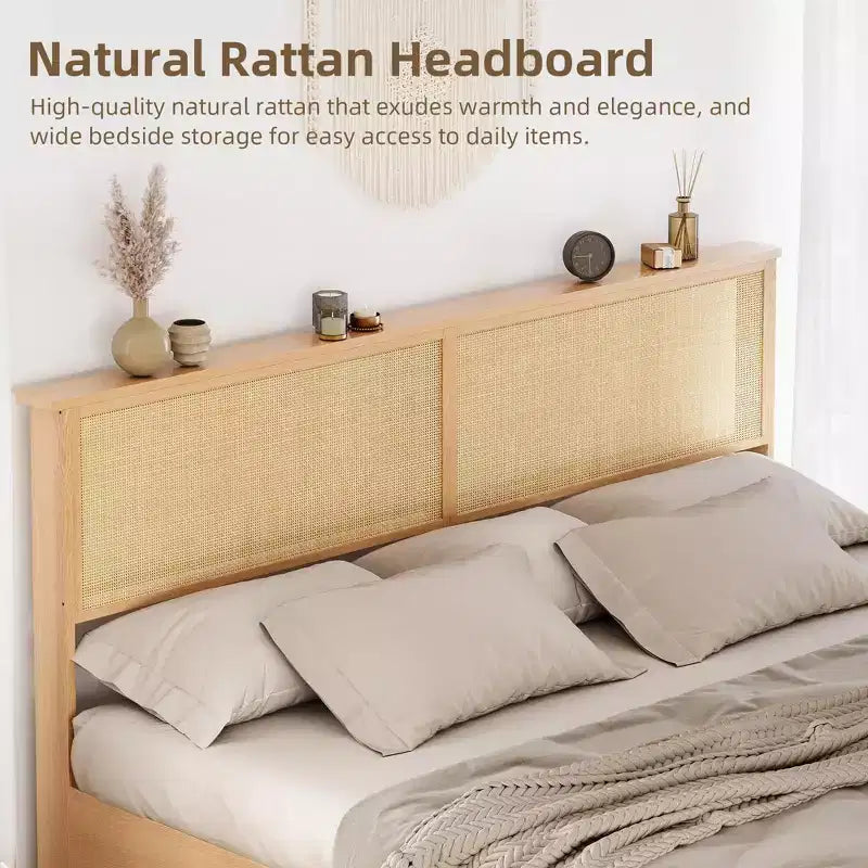 Lit plateforme Queen Size en rotin naturel avec armoires de rangement coulissantes de type porte de grange et tête de lit lumineuse à LED, lit bohème de style ferme avec pieds en bois
