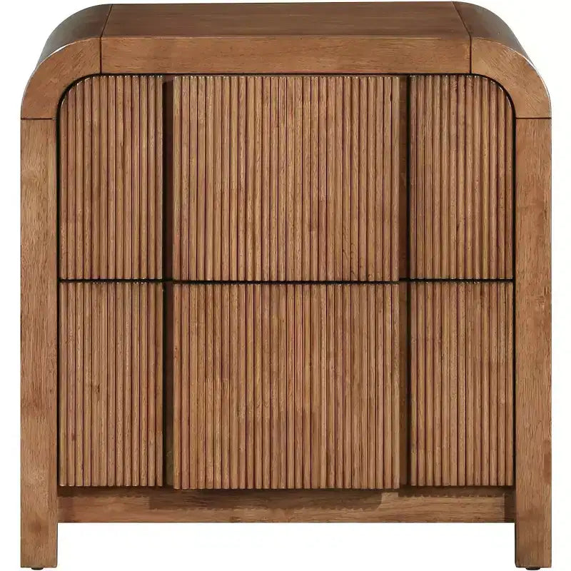 Meridian Furniture, Table de Chevet Cannelée