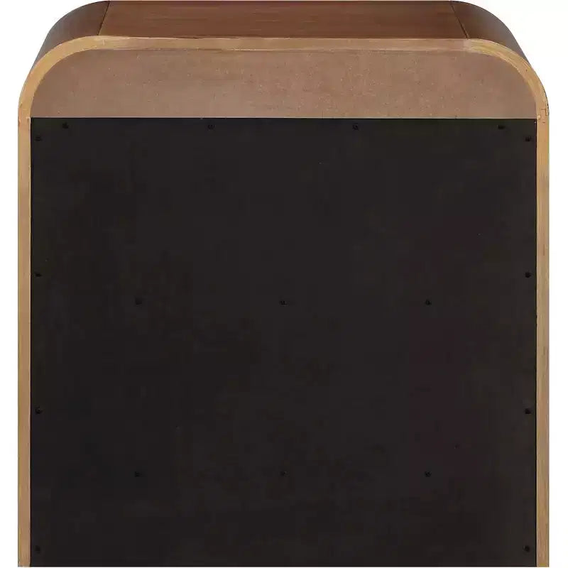 Meridian Furniture, Table de Chevet Cannelée