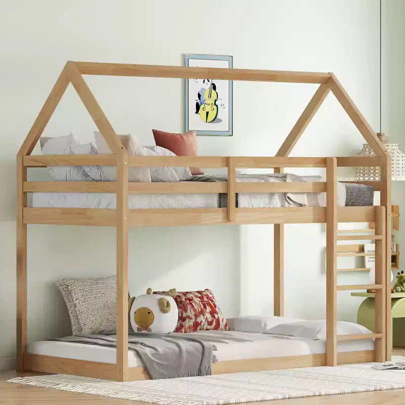 Lit superposé MAYEERTY en bois d'hévéa double avec échelle, barrières de sécurité, lit superposé en forme de maison, beige