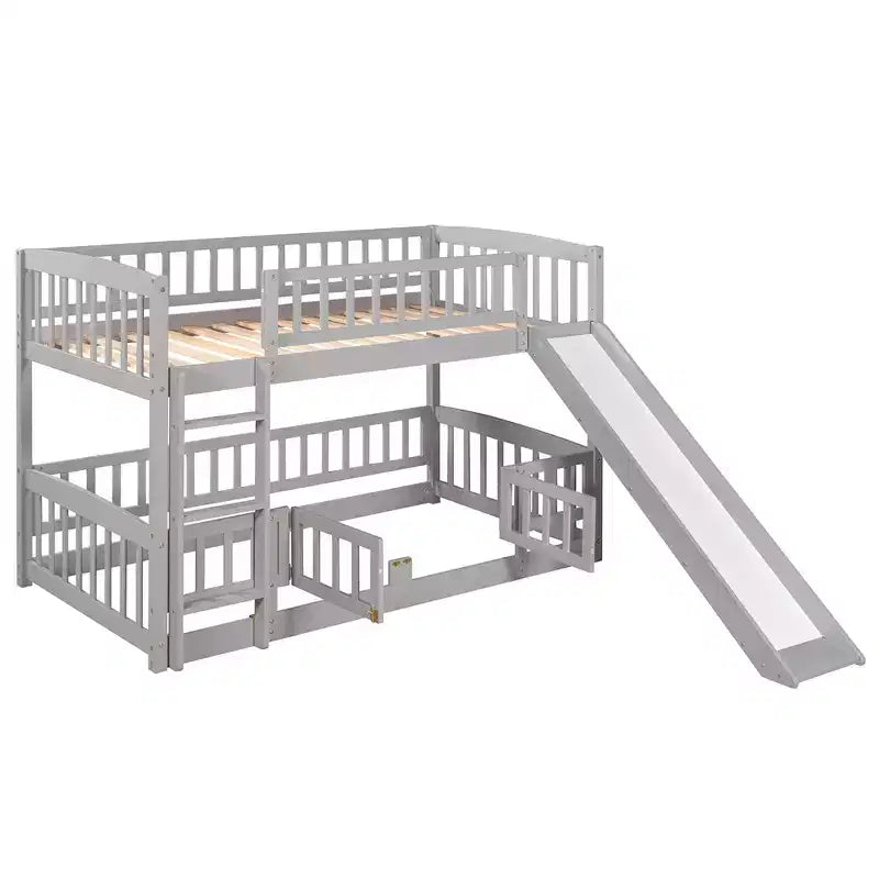 Lit superposé avec toboggan, lits superposés bas doubles avec clôture et échelle pour enfants et adolescents, blanc