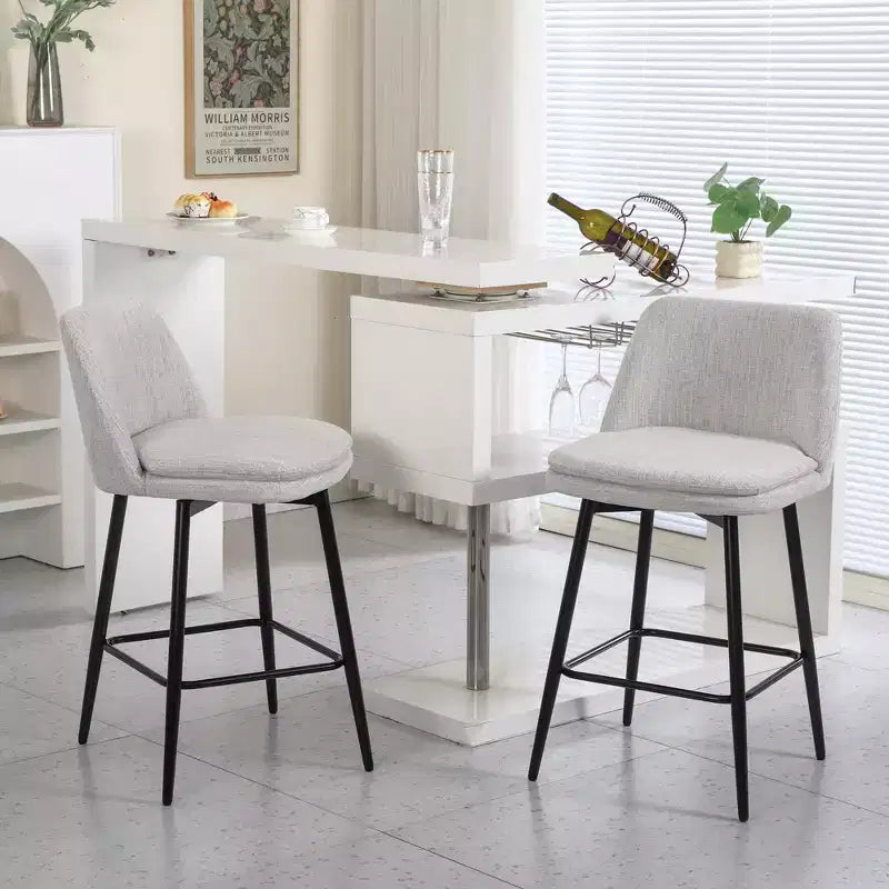 MAYEERTY Lot de 2 tabourets de bar pivotants de hauteur comptoir à 360 degrés, rembourrés, en lin blanc cassé de 65 cm pour îlot de cuisine et pub