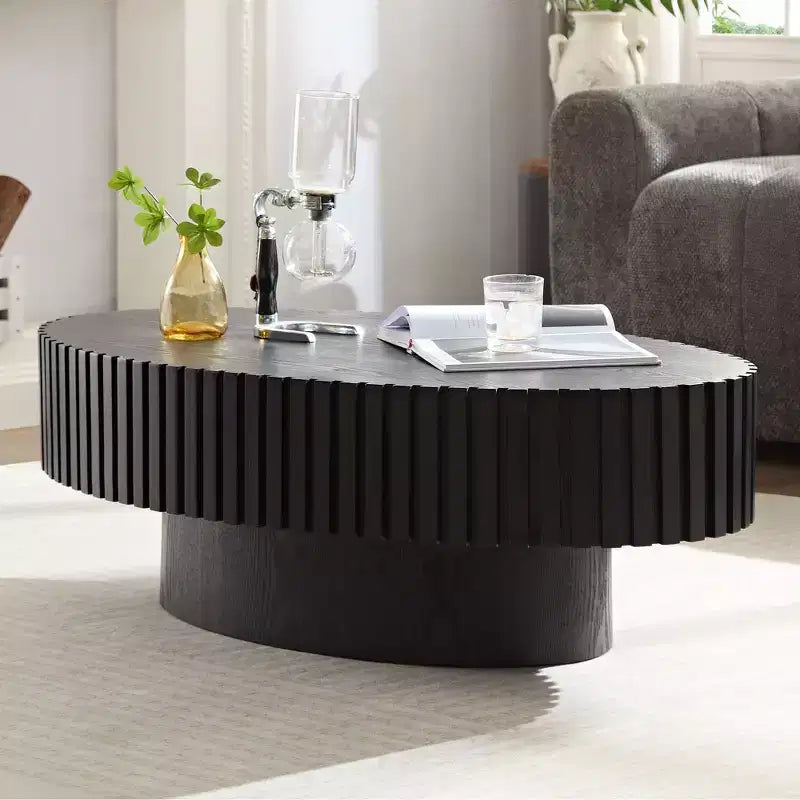 Table basse ovale moderne Okak, 112 cm de long avec piédestal robuste, table basse tambour compacte pour petit salon ou bureau