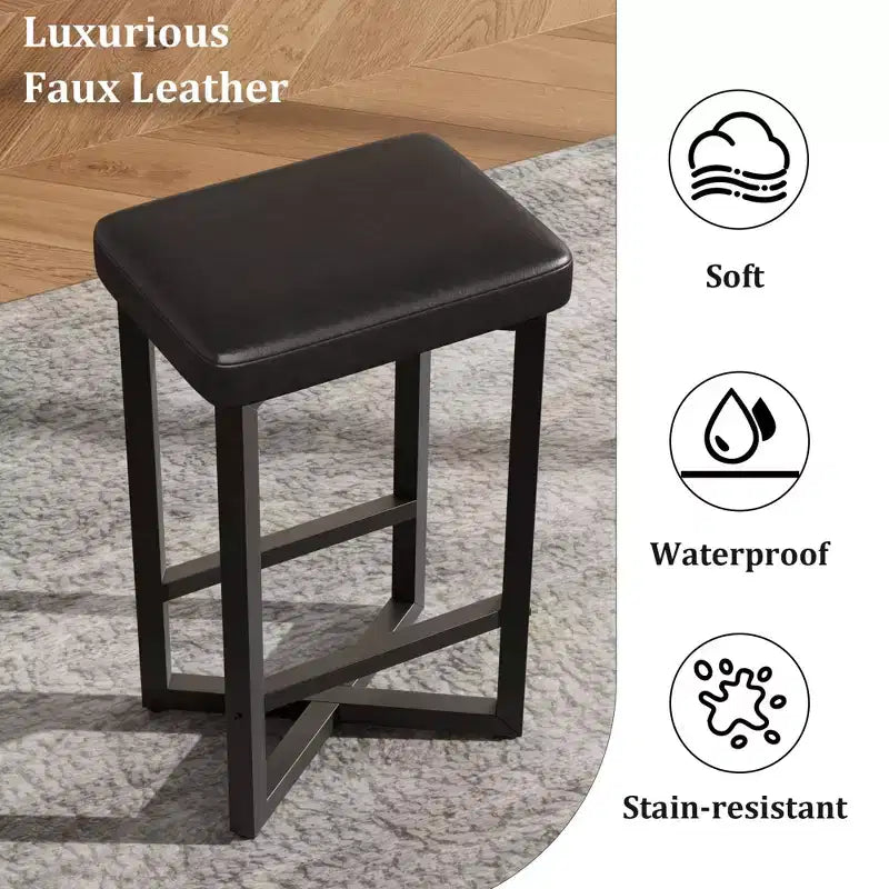Lot de 4 tabourets de bar simplifiés noirs au design épuré, construction durable, assise confortable, peu encombrant et apparence élégante.