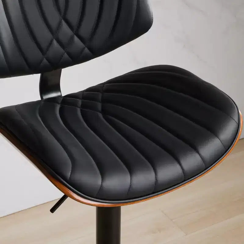 CLIHOME Lot de 2 tabourets de bar en noyer courbé, chaises de bar pivotantes modernes réglables en hauteur de comptoir, revêtues de cuir