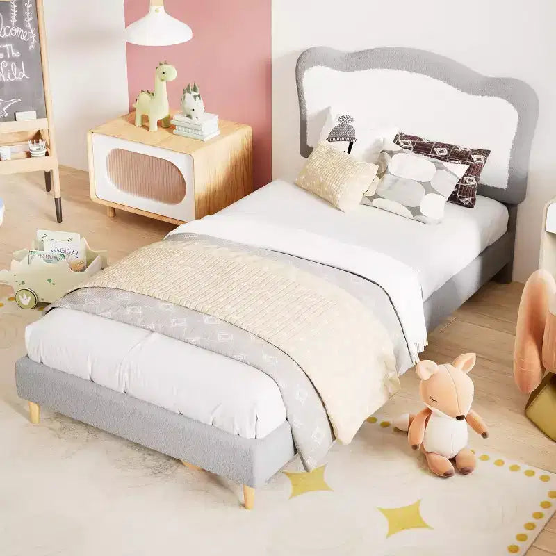 Cadre de lit double/complet pour enfants avec tête de lit festonnée bicolore en velours
