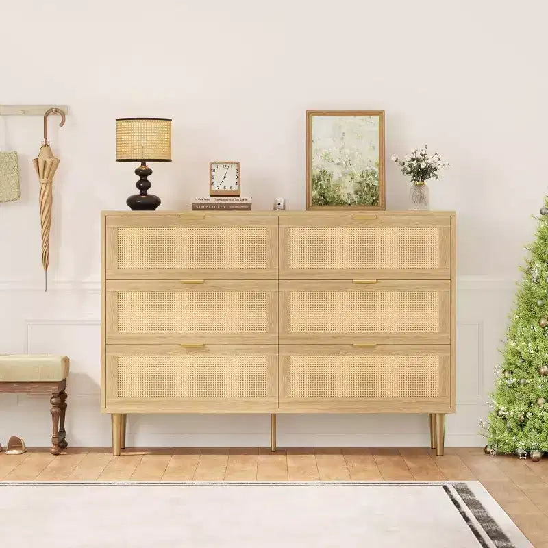 Armoire de rangement en rotin à 6 tiroirs de 29,5 po, buffet large avec grand plateau, conception anti-basculement pour chambre et salon