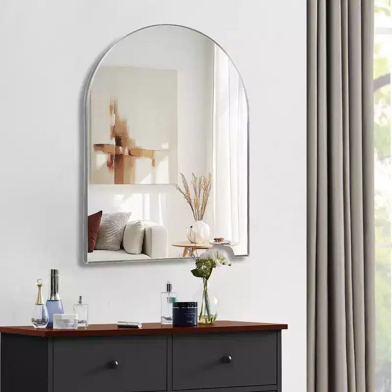 Miroir mural de salle de bain arqué Whisen 30x40 pouces, verre HD premium, cadre en aluminium brossé