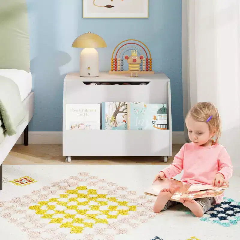 Costway Boîte à jouets pour enfants, organisateur de rangement de jouets en bois avec étagère à livres et roues verrouillables Blanc/Gris
