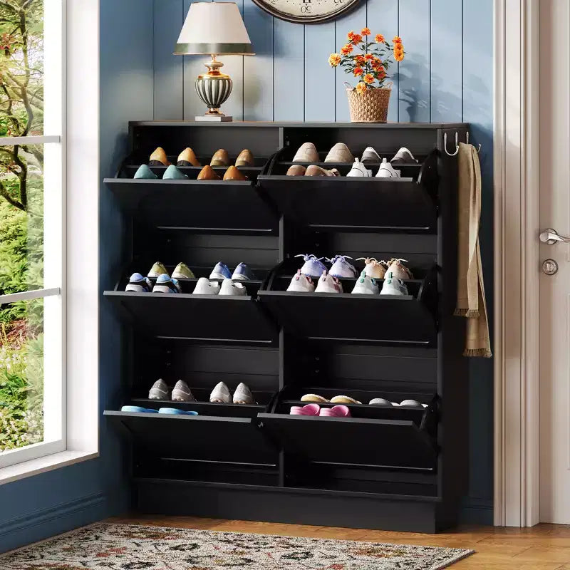 CLIHOME Meuble à Chaussures Étroit sur Pied à Benne Basculante avec 6 Tiroirs Basculants, Organisateur d'Entrée Style Crème avec 3 Crochets Argentés