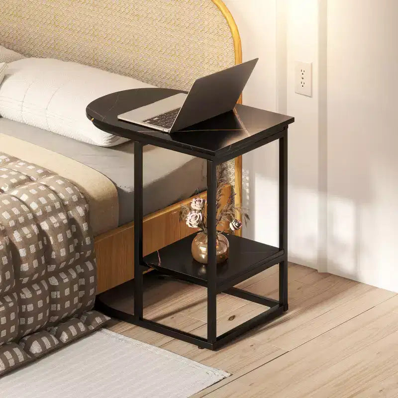 Table d'appoint en C pour canapé moderne Costway avec plateau en faux marbre et étagère de rangement Noir