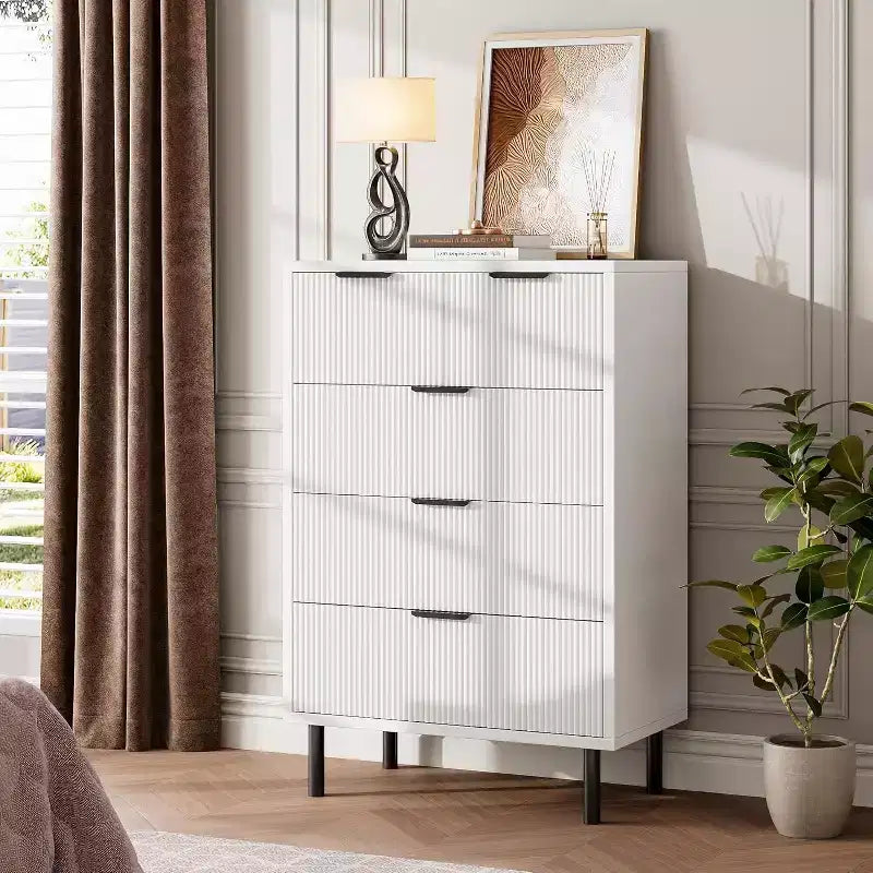 Commode à 5 tiroirs cannelée moderne pour chambre à coucher, grande commode avec poignées et pieds en métal, armoire de rangement pour vêtements pour salon
