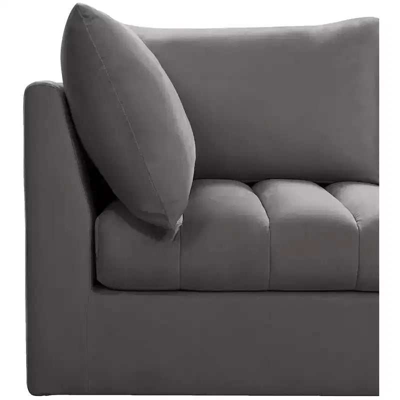 Meridian Furniture, Canapé modulable en velours Jacob