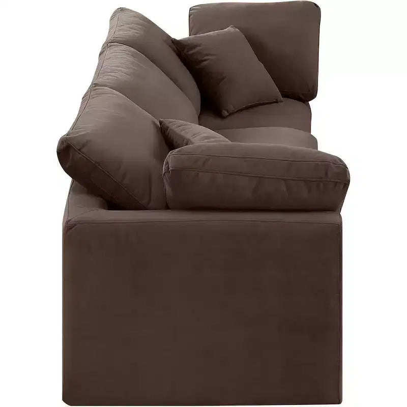 Meridian Furniture, Canapé modulaire en velours marron Indulge