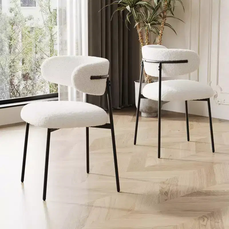 Chaises de salle à manger GDFStudio Mirae modernes rembourrées en velours Teddy avec dossier incurvé (lot de 2)