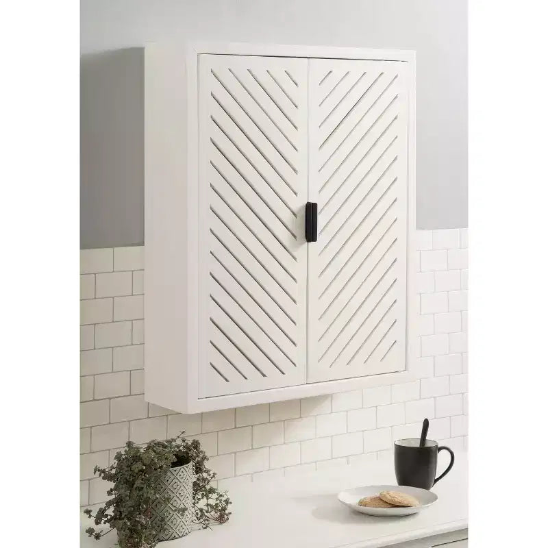 Armoire de salle de bain haute à 2 portes Mezzeta de Kate et Laurel