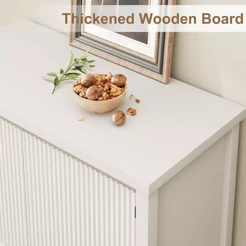 Console rustique COZONY avec rangement, meuble d'entrée blanc avec portes cannelées, buffet pour salon