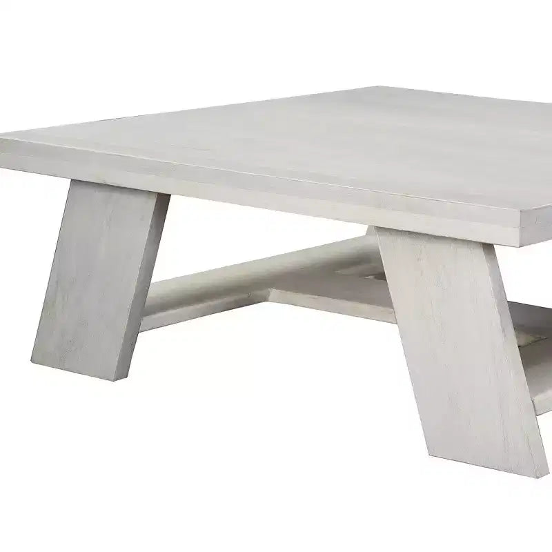 Table basse carrée Royal Hampton 40 | Bois de manguier | Pieds angulaires audacieux