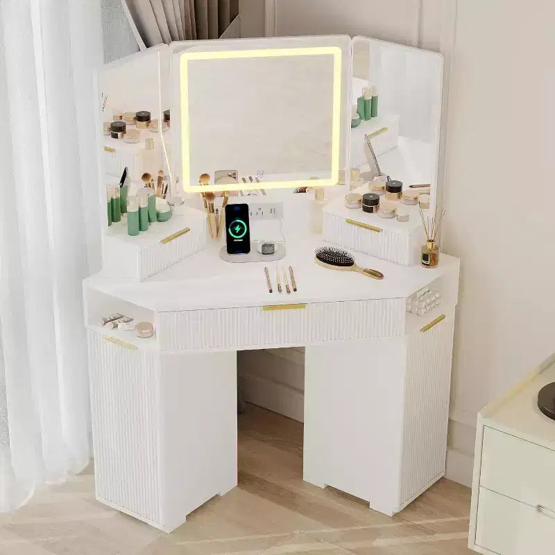 Coiffeuse d'angle avec miroir lumineux, table de maquillage cannelée avec tiroirs et armoires pour chambre à coucher, coiffeuse d'angle avec trois miroirs