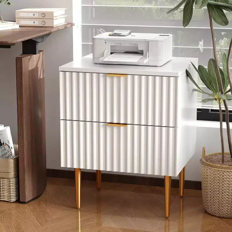 Table de chevet cannelée DobleePy avec 2 tiroirs de rangement, table de chevet moderne à base dorée pour chambre à coucher et appartement
