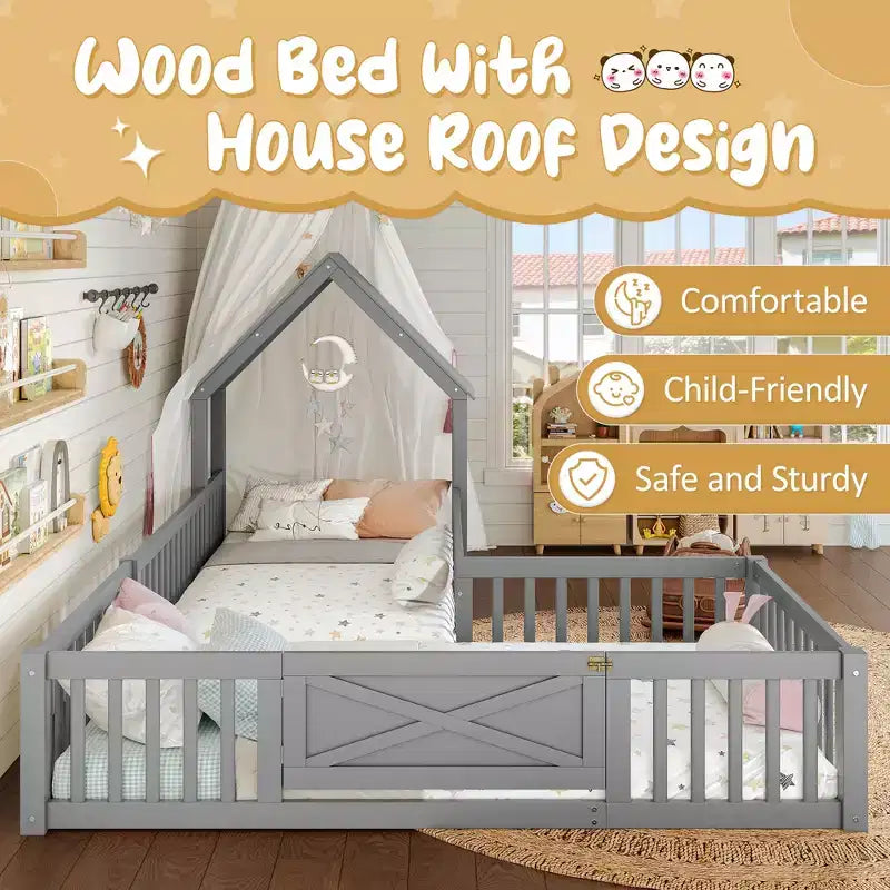 Lit au sol en bois naturel en forme de maison avec porte et barrières, taille double, 2 enfants
