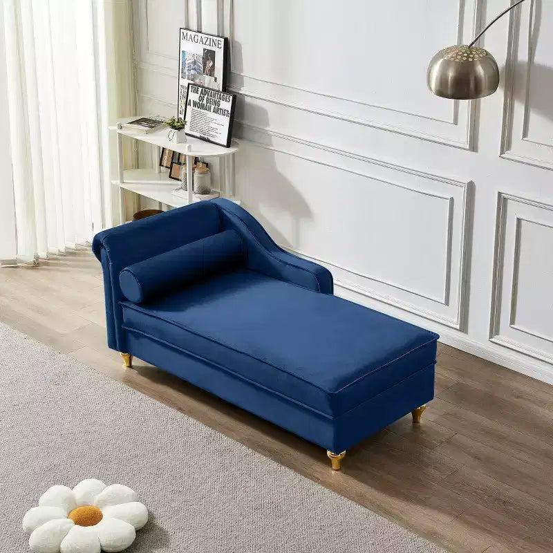 Chaise longue en velours Laurel GDFStudio avec pieds en métal et rangement