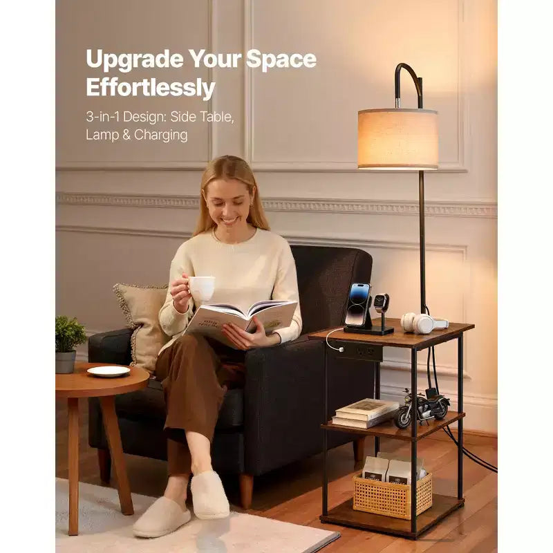 Lampadaire VEVOR avec table, table d'appoint étroite à 3 niveaux avec étagères ouvertes et éclairage à 3 températures de couleur, port de charge USB, Type C et AC, marron et noir