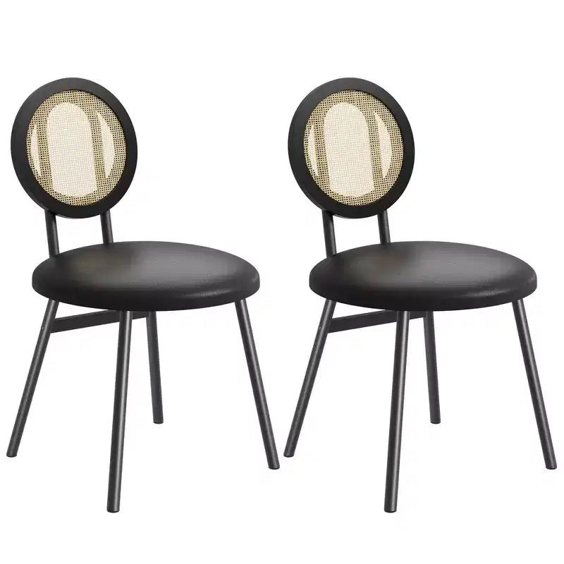 Lot de 4 chaises de salle à manger en rotin. Chaises de cuisine modernes rembourrées avec coussins épais et pieds en métal. Idéales pour les petits espaces.
