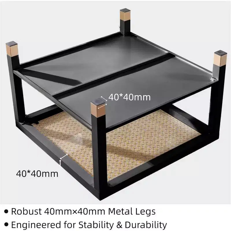Table basse GDFStudio Everett en verre maillé doré avec cadre en métal