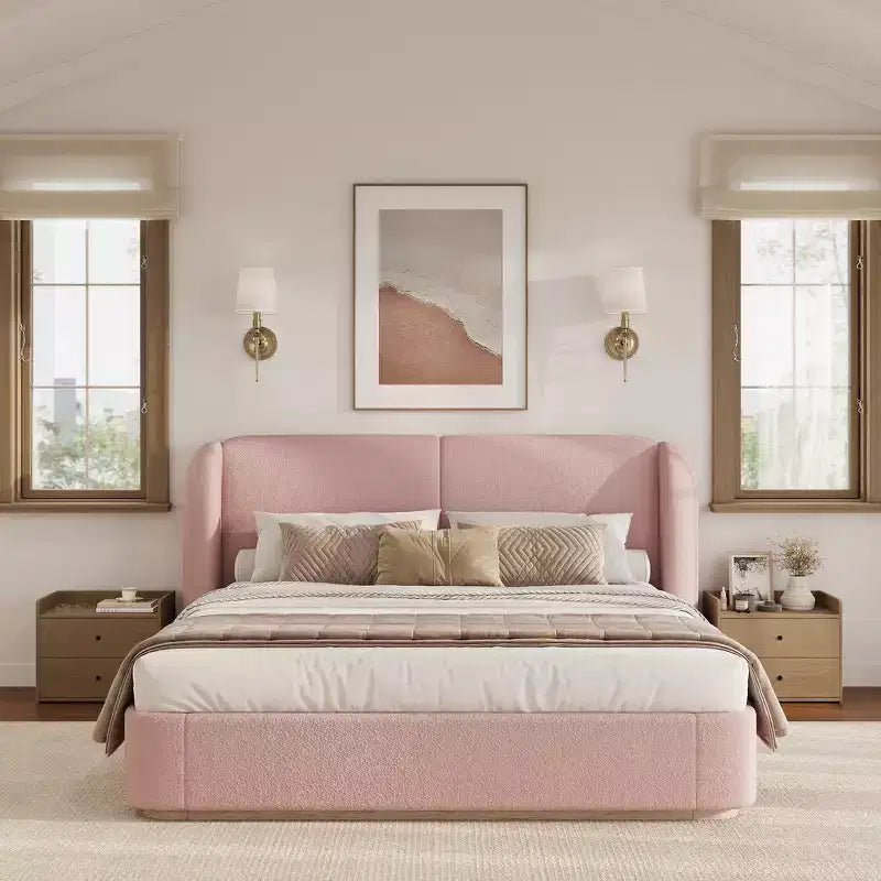 Lit plateforme moderne Whisen King avec tête de lit double oreiller, rembourré, tissu bouclé doux, design latéral ailé, lattes en bois massif