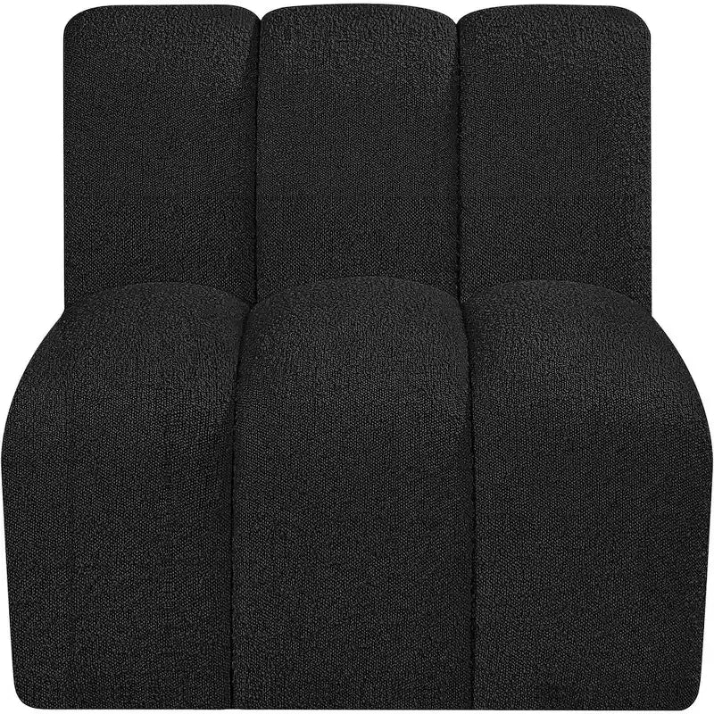 Chaise droite en tissu bouclé Arc Meridian Furniture