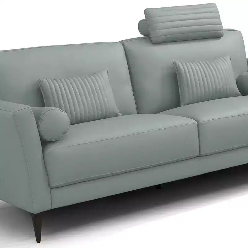 Canapé 68 po Tussio Cuir Aquatique - Meubles Acme : Courbé, Rembourré, Cadre en bois, Nettoyage des taches, Assemblage sans outils
