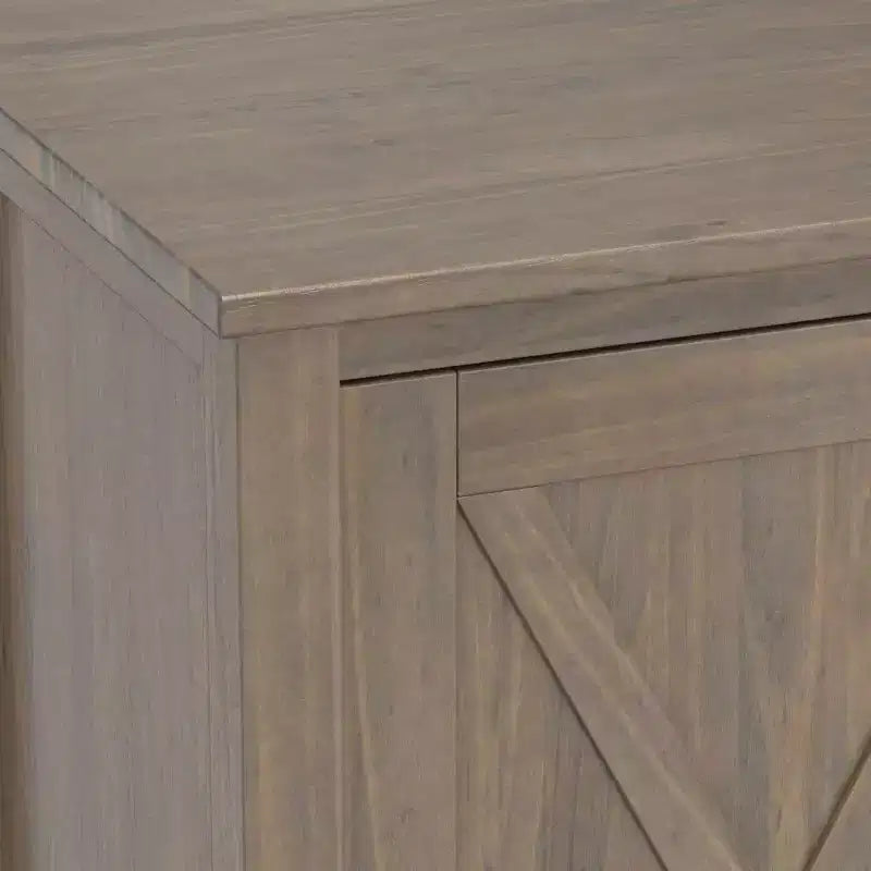 Meuble TV moyen WyndenHall Cantina pour téléviseurs jusqu'à 60 po, marron fumé