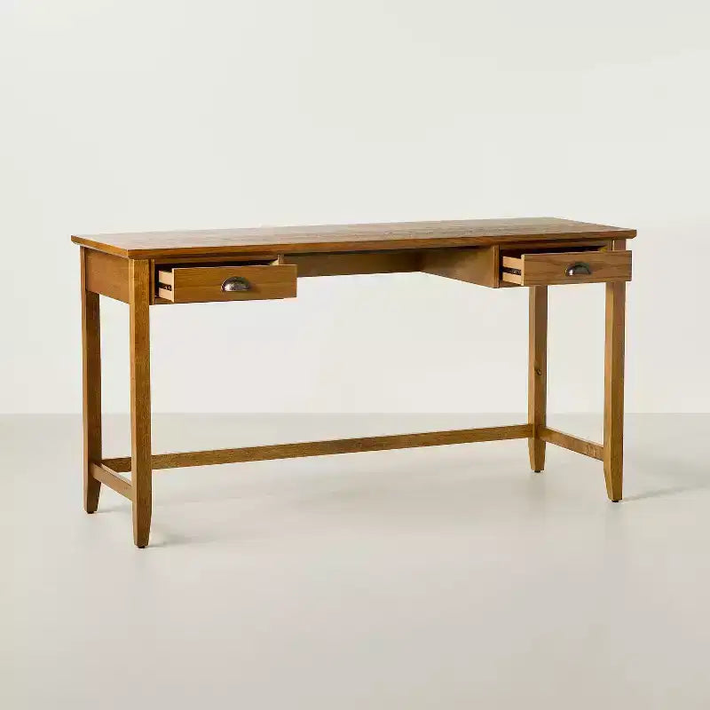 Bureau rectangulaire à 2 tiroirs - Chêne brun - Hearth & Hand™ avec Magnolia