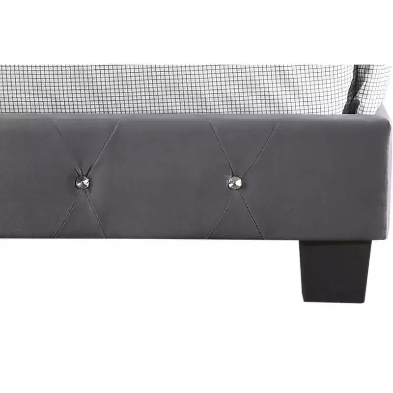 Suffolk Panel Bed for an approx. 152 × 203 cm mattress