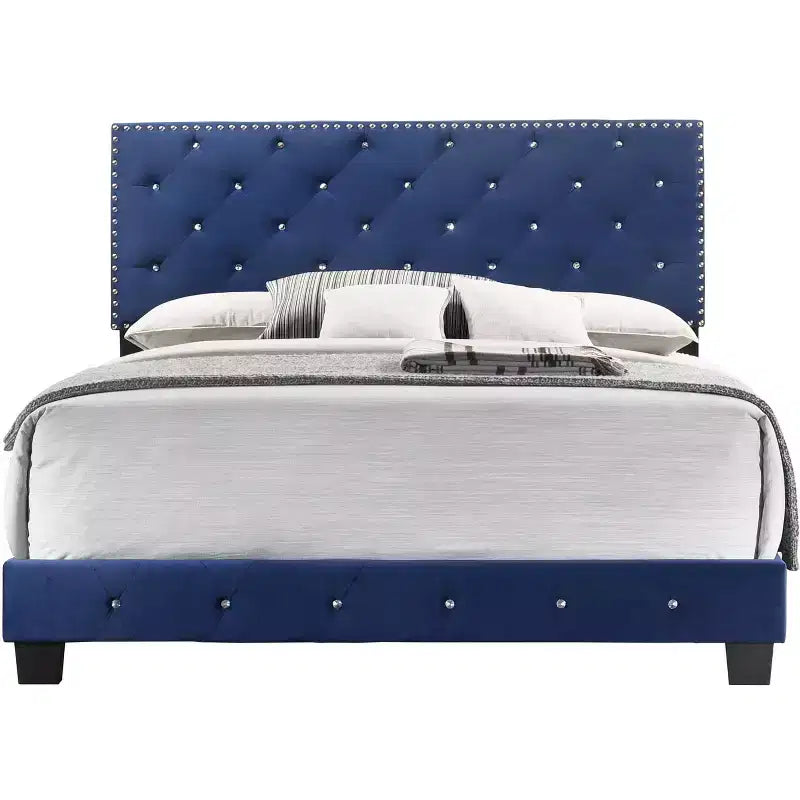 Suffolk Panel Bed for an approx. 152 × 203 cm mattress