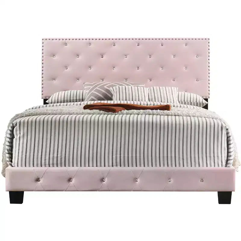 Suffolk Panel Bed for an approx. 152 × 203 cm mattress