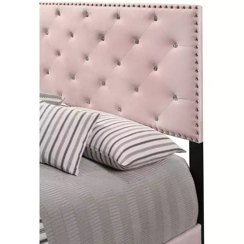 Suffolk Panel Bed for an approx. 152 × 203 cm mattress