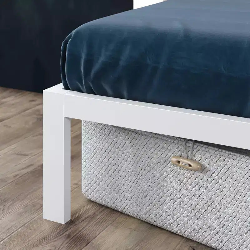 35.6 cm High White Metal Platform Bed Frame, Overall Approx. 96.0 × 189.2 cm