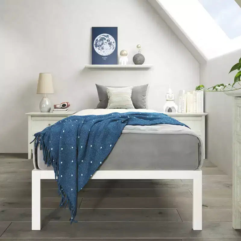 35.6 cm High White Metal Platform Bed Frame, Overall Approx. 96.0 × 189.2 cm