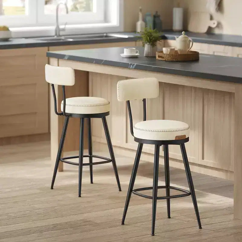 VASAGLE Collection EKHO - Lot de 2 tabourets de bar, tabourets de bar pivotants hauteur comptoir avec dossier, cuir synthétique avec surpiqûres