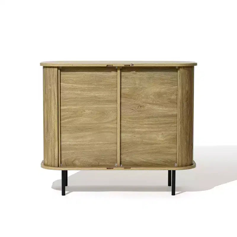 LuxenHome Buffet avec armoire de rangement, armoire d'appoint moderne du milieu du siècle à 2 portes de 35 pouces avec portes coulissantes à lattes et étagère, chêne